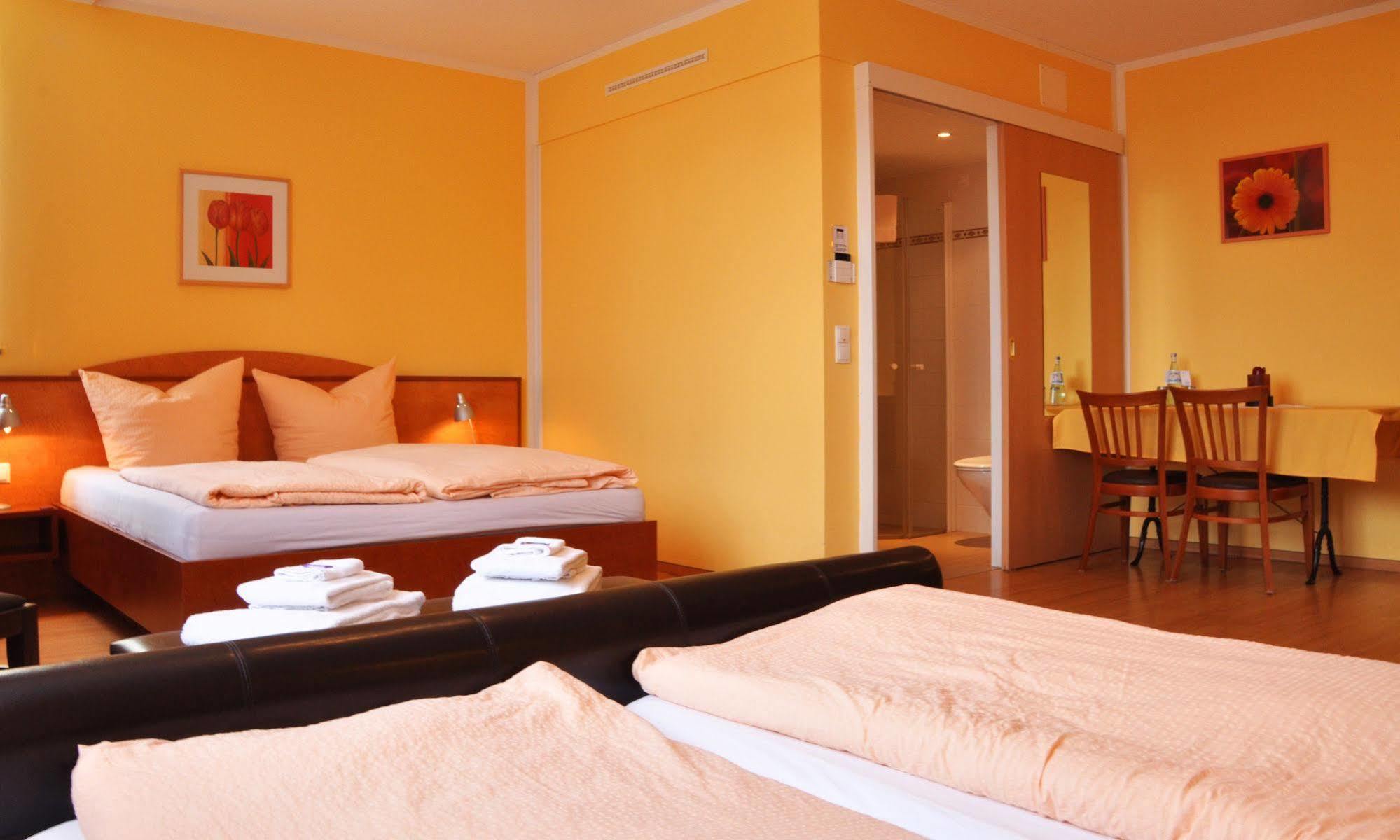 Hotel Hallertau Wolnzach Esterno foto